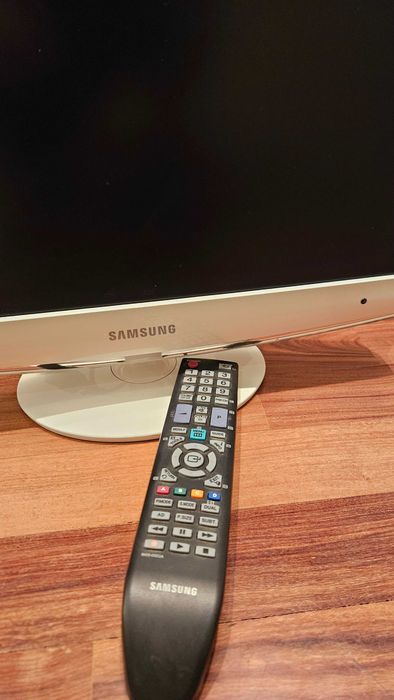 Samsung Syncmaster TV e monitor pc (branco)