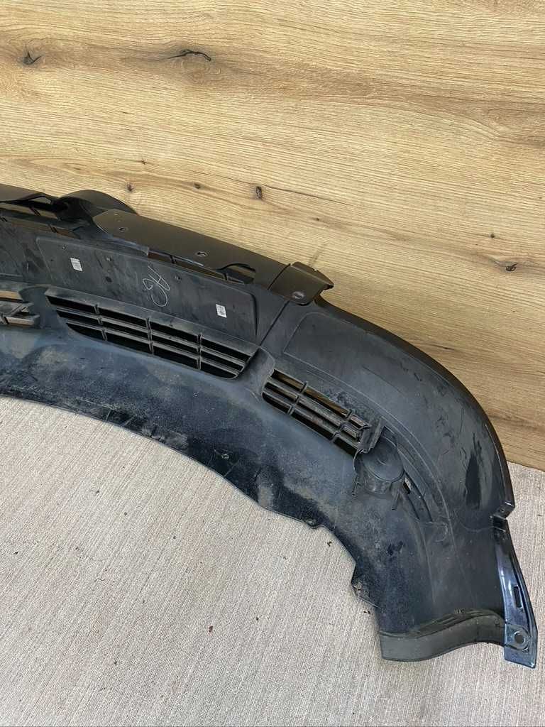 Zderzak przedni volkswagen fox kolor lc9z