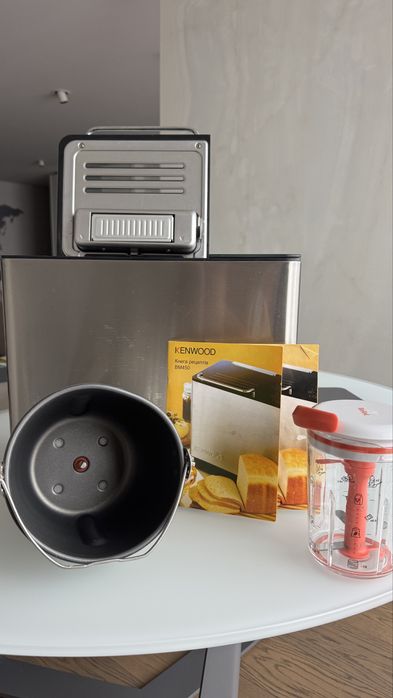 Хлібопічка Kenwood BM450 + подарунок (ручний міксер Tefal)