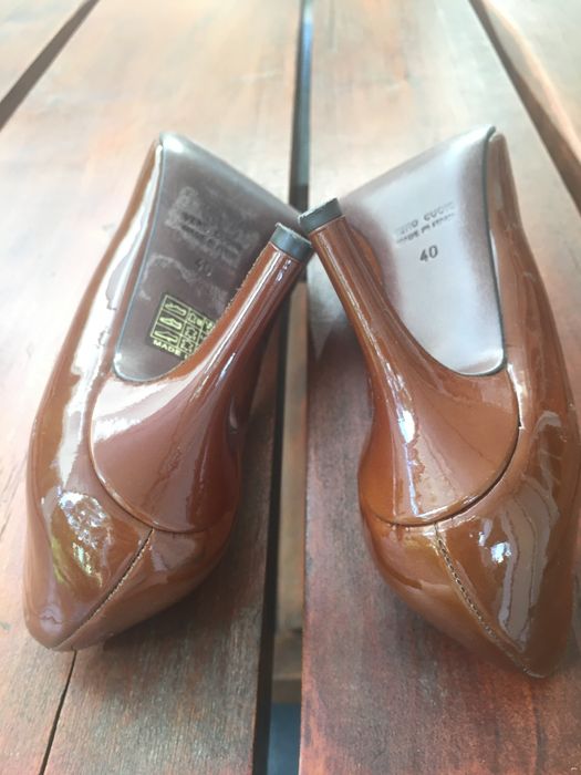 Lella Baldi oryginalne włoskie skóra lakierowana r.40 made in Italy