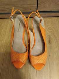 Pomarańczowe wysokie sandały /szpilki 36