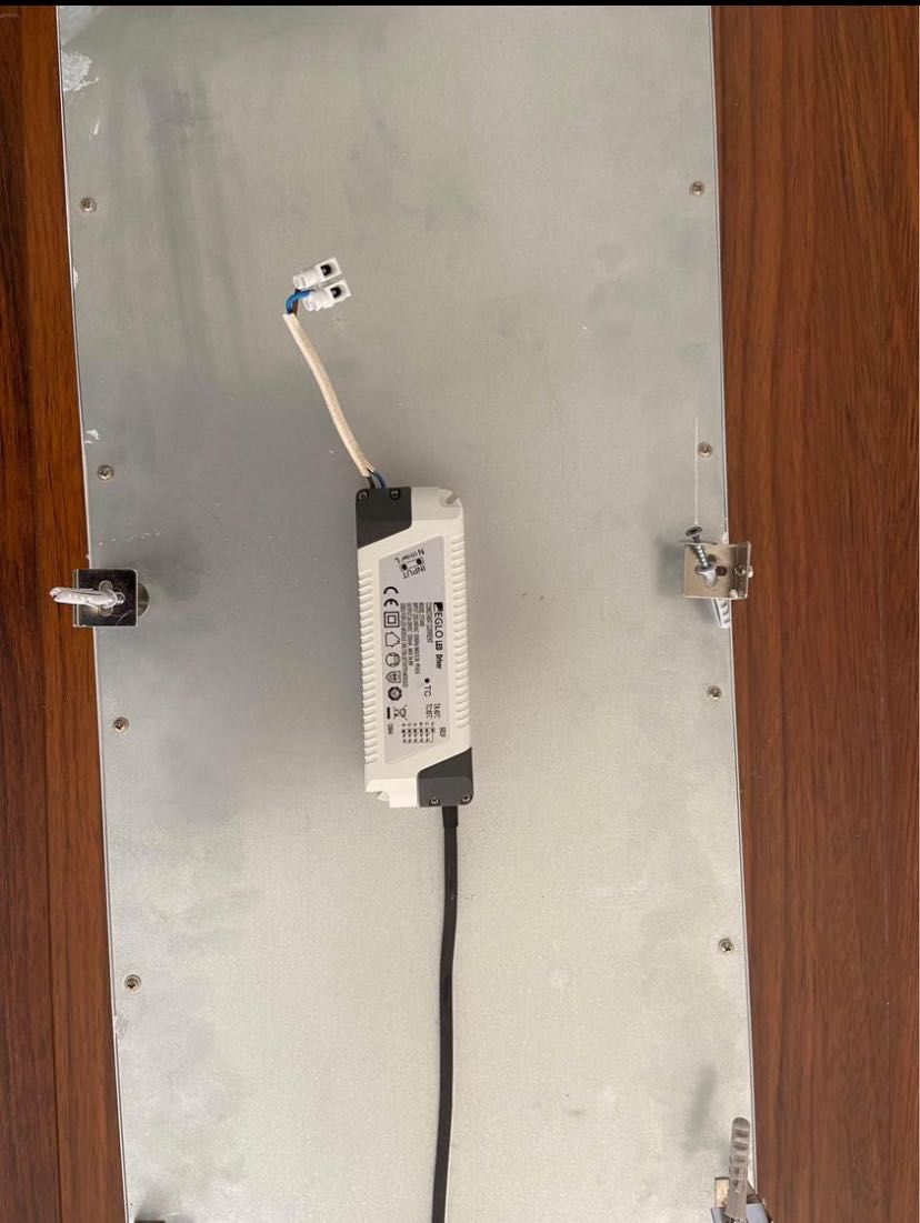 Candeeiro painel LED Eglo para teto