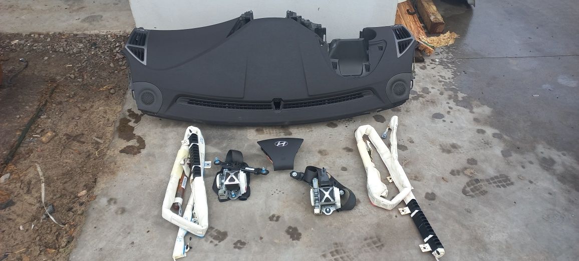 Hyundai sonata yf торпеда панель приборов airbag