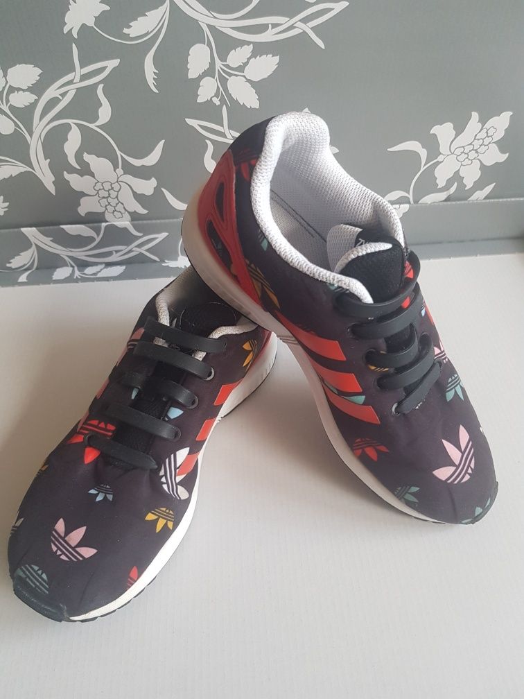 Buty adidas ZX flux 34 piękne