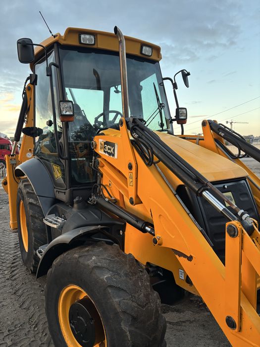 Екскаватор JCB 3CX 2010р.в.
