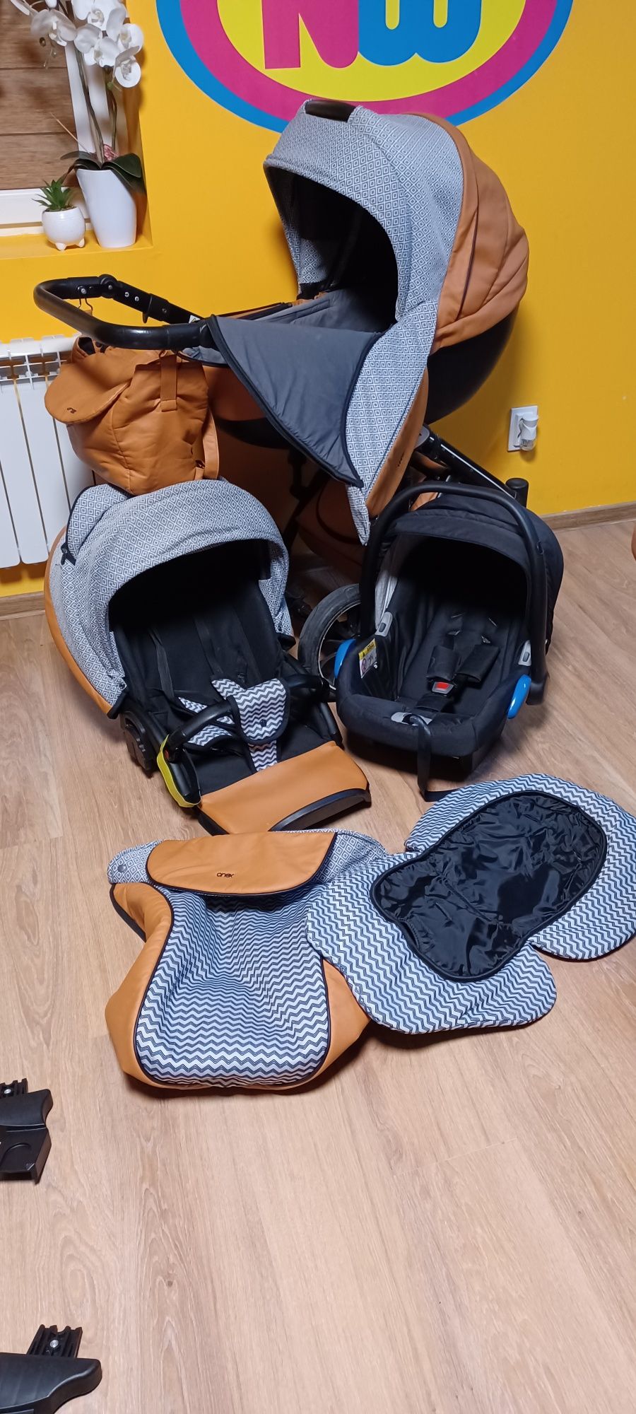 Anex wózek 3w1 KOMIS dla dzieci NW Langiewicza 7B