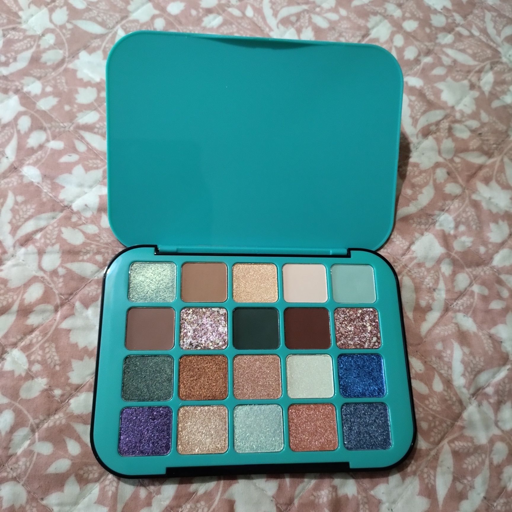 Lote de 5 Paletas de sombras do Mercadona
