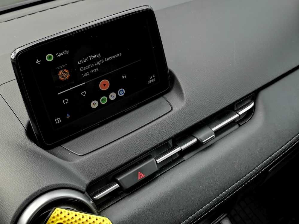 Carplay Android Auto nawigacja MZD Connect Mazda Google Maps montaż