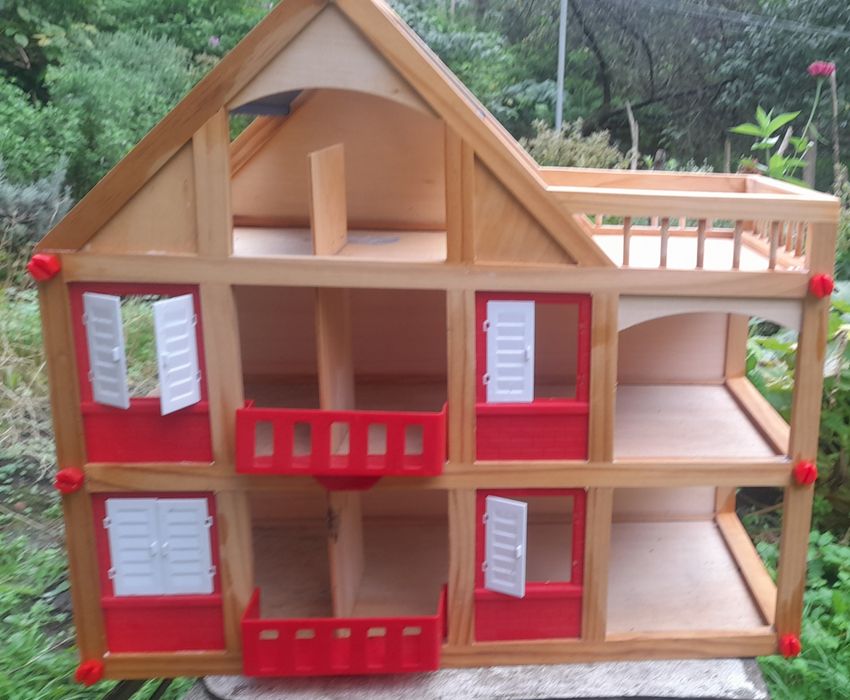 Будинок іграшковий ляльковий.