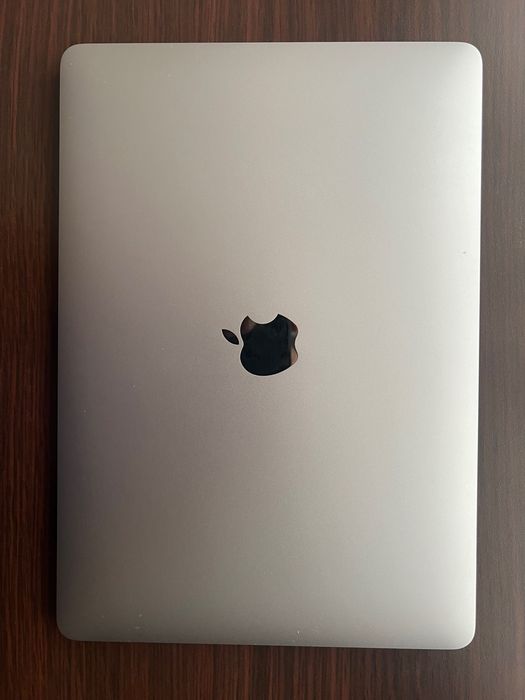 MacBook Pro (13-inch, 2018, Four Thunderbolt 3 ports) i5 2,3GHz/16/256