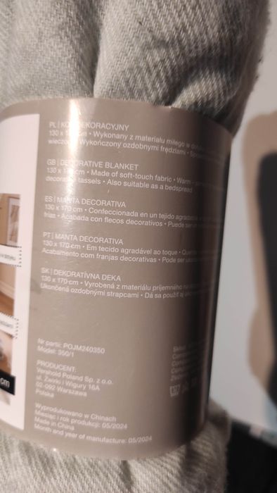 Nowy koc dekoracyjny narzuta pled smukee 130x 170cm ciepły miły w doty