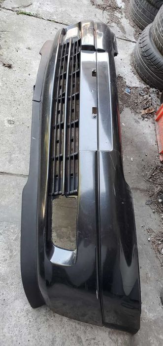 Бампер передній 90559473 Opel Astra G