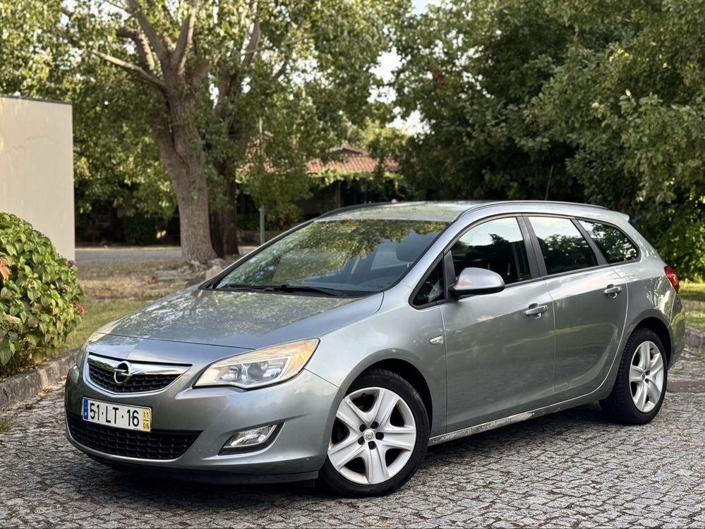 Opel Astra 1.3 CDTI (2011)
