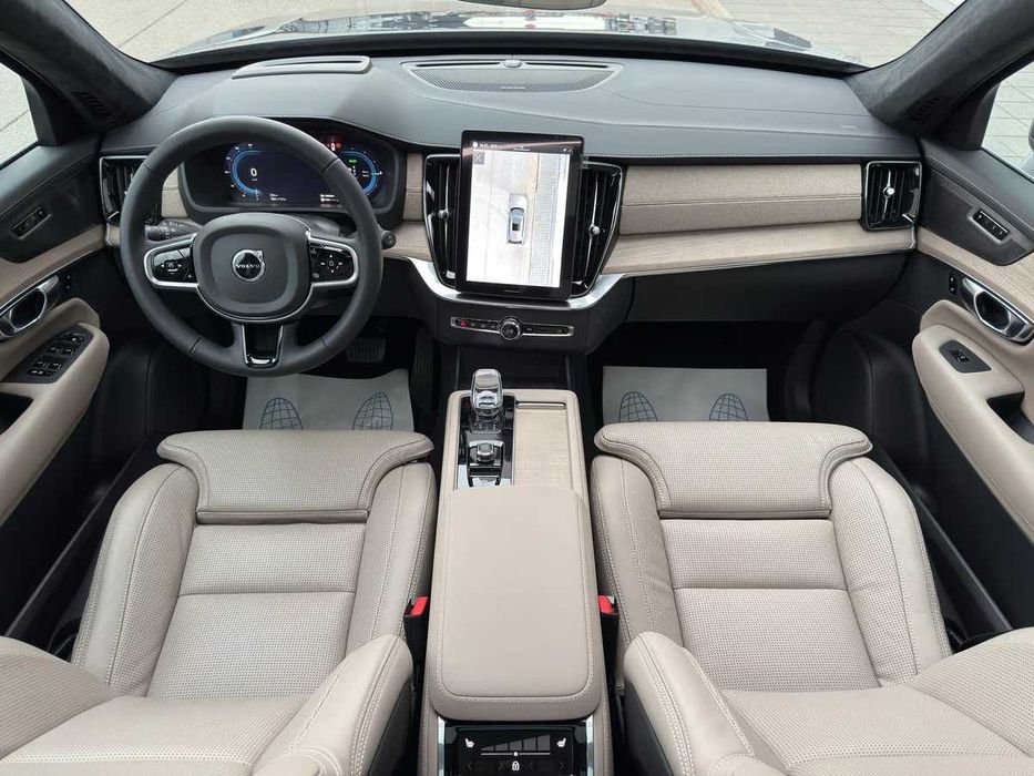 2024 Volvo XC90 Т8 II