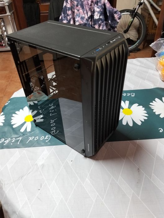 Gabinete Gaming Mini-ATX