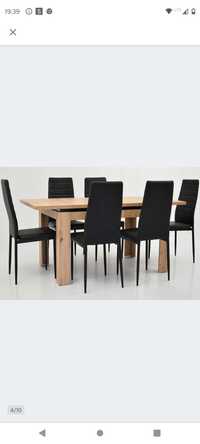 Stół do jadalni lub kuchni z krzesłami