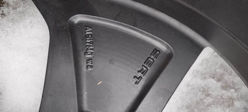 felga seat born 7,5j19