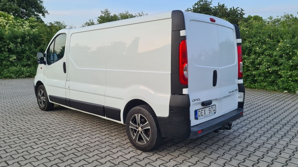 Opel Vivaro 2.0CDTI Long
