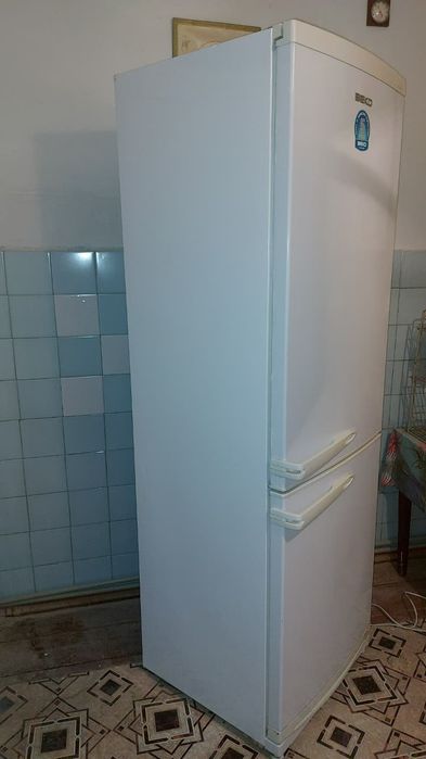 Продам холодильник BEKO