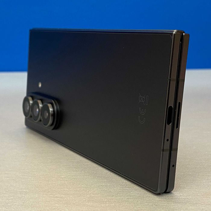 Samsung Galaxy Z Fold7 (12GB/512GB) - Black