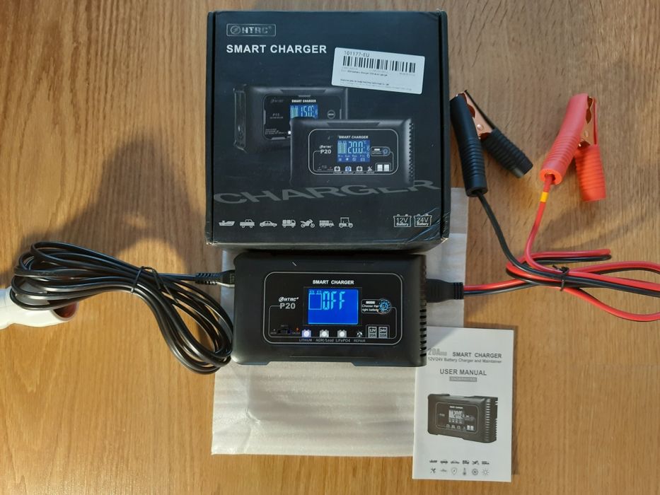 Зарядний пристрій HTRC Р20, P15 для акумуляторів 20А, 15А 12В, 24В