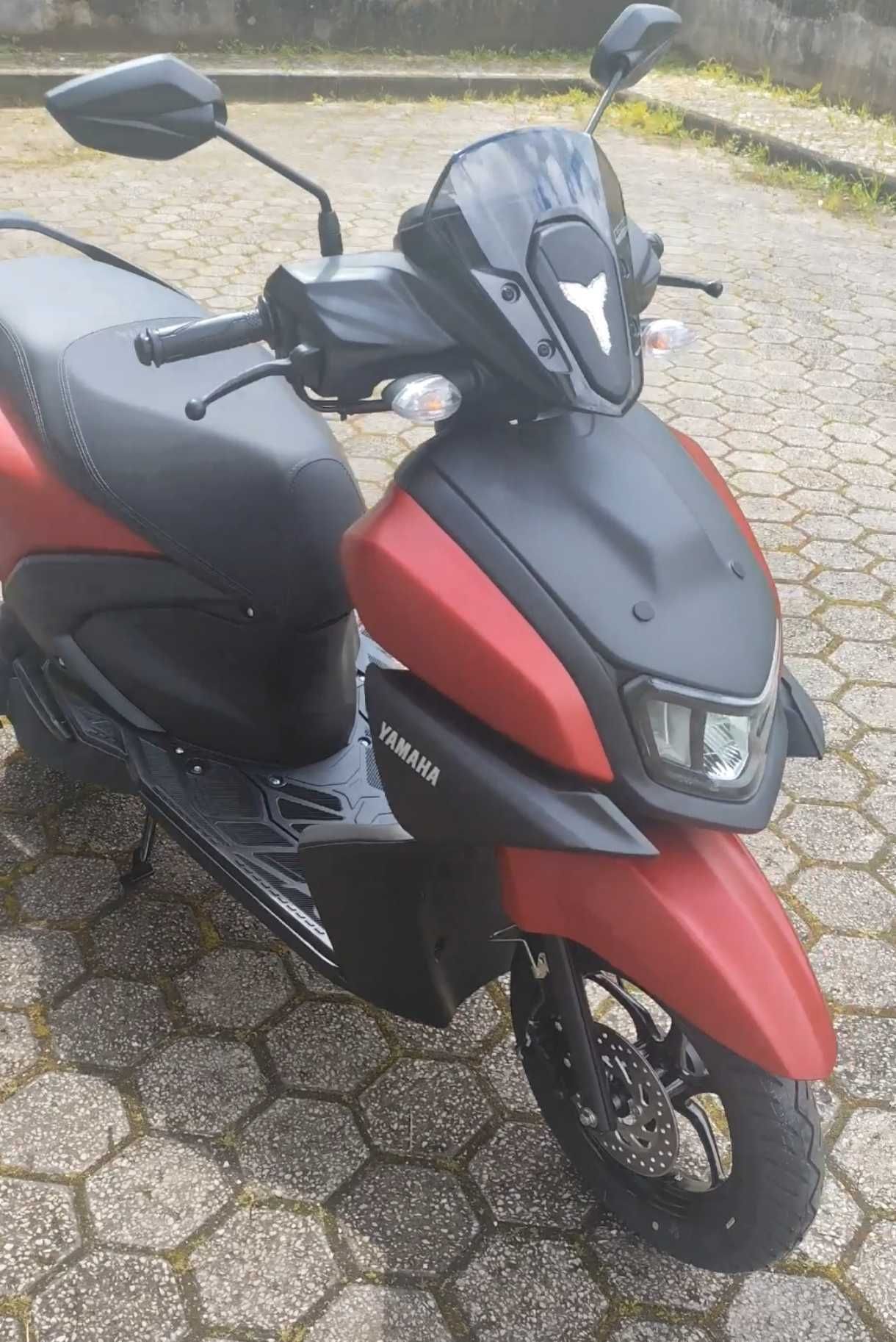 Yamaha rayzr 125