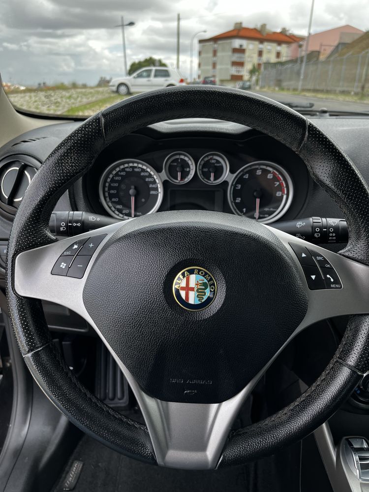 Alfa romeo  Mito