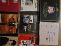 Cd's musica só  Sinatra oportunidade. Alguns cd's ainda por abrir na p