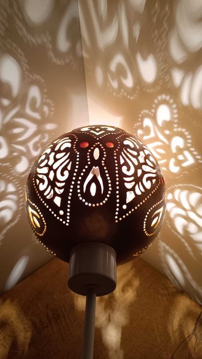 Lampka z tykwy, lampa, tykwa