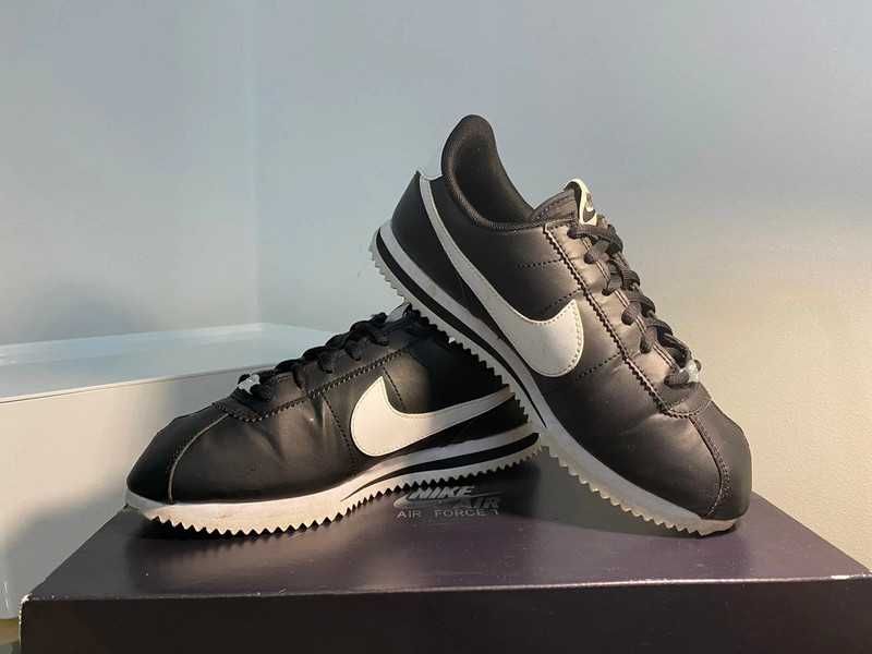Nike classic cortez pretas