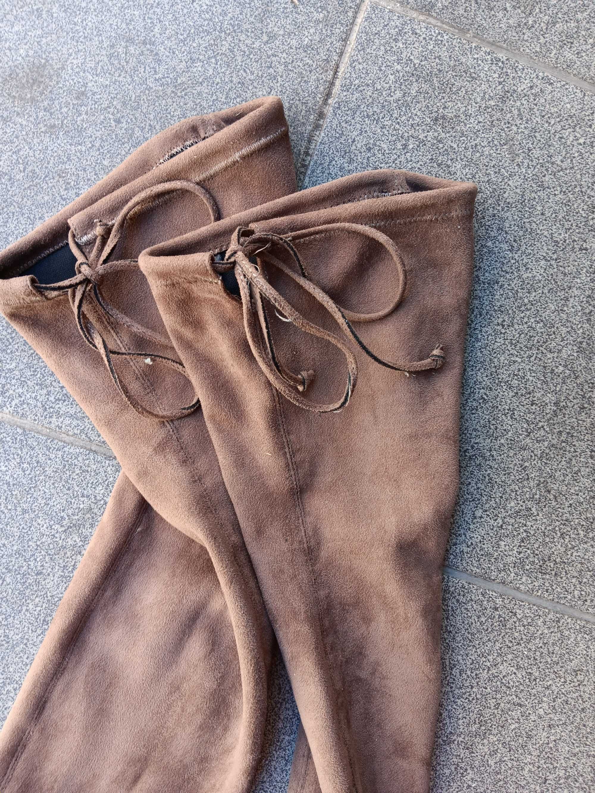 Botas altas senhora
