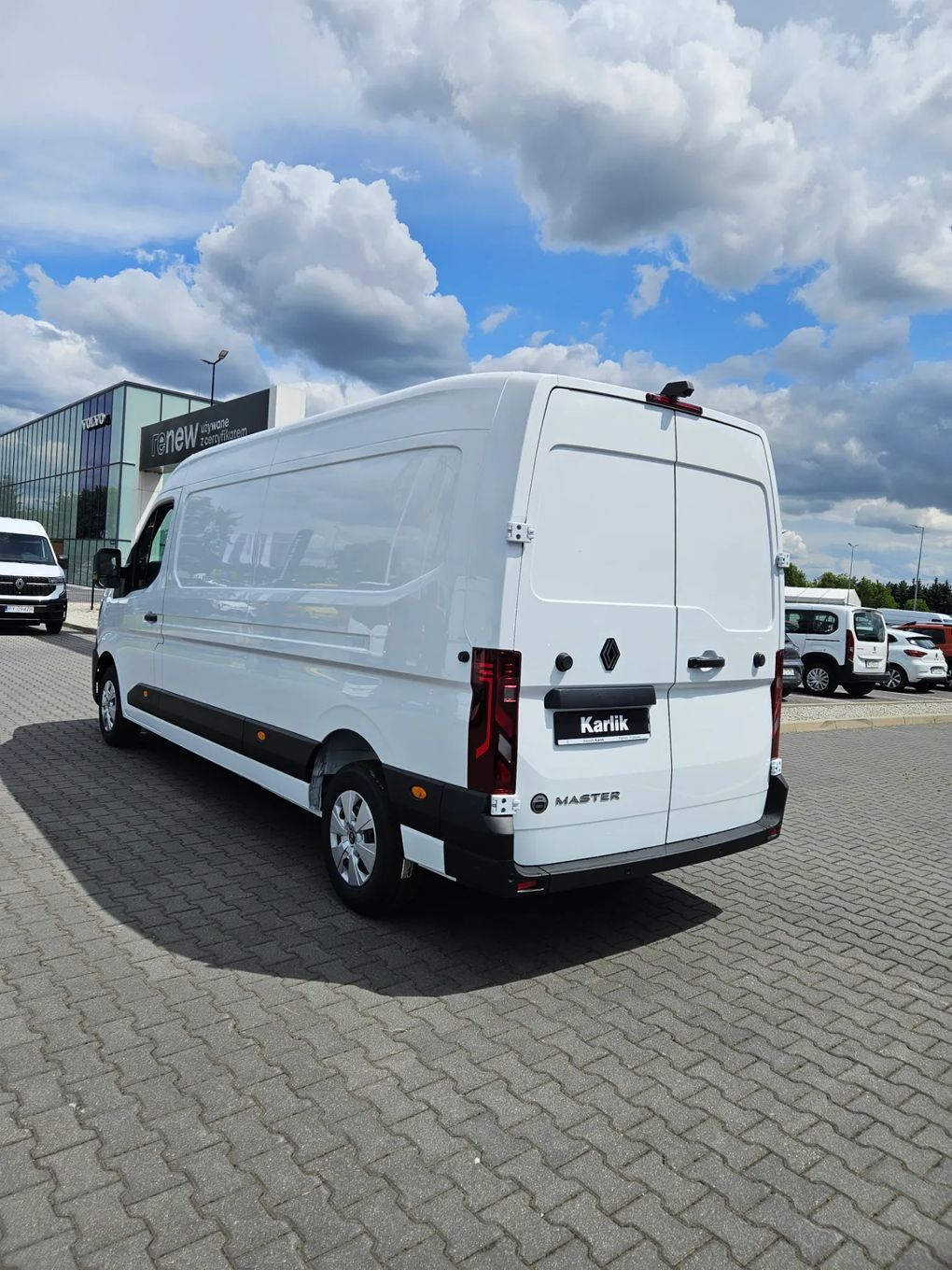 Renault Master Furgon L3H2 2.0dCi 130 KM  Dealer Renault Karlik Poznań dostępny od ręki, kamera, Carplay/Android
