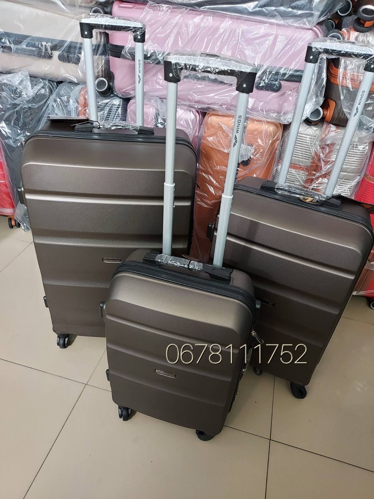 WINGS AT01 Польща валізи чемоданы сумки на колесах