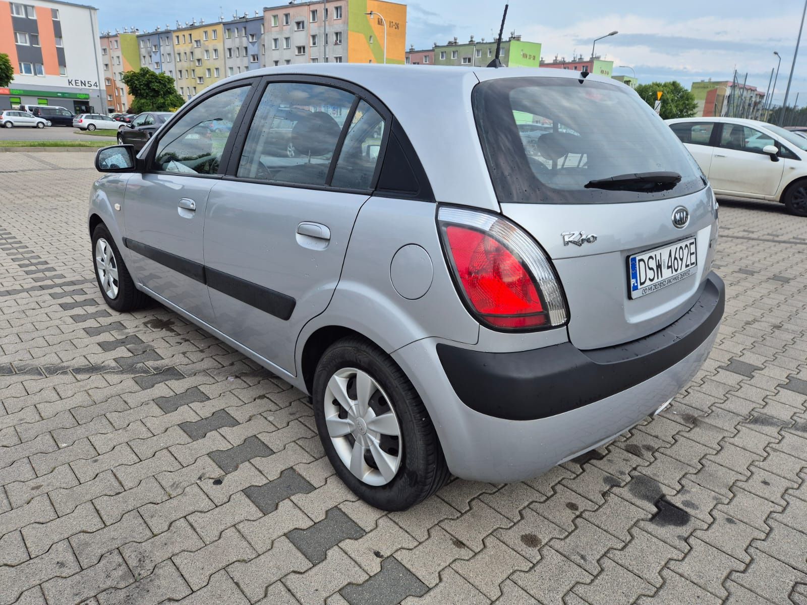 Kia Rio Hatchback 2007 - uszkodzone