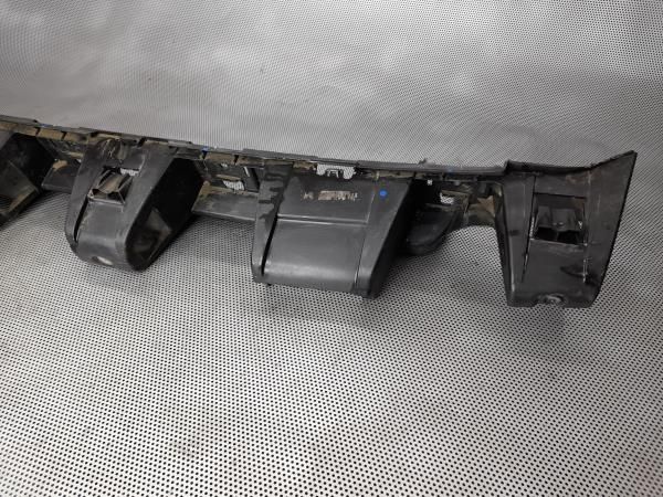 Guia de pára-choques trás direita CITROËN C3 Picasso (SH_)