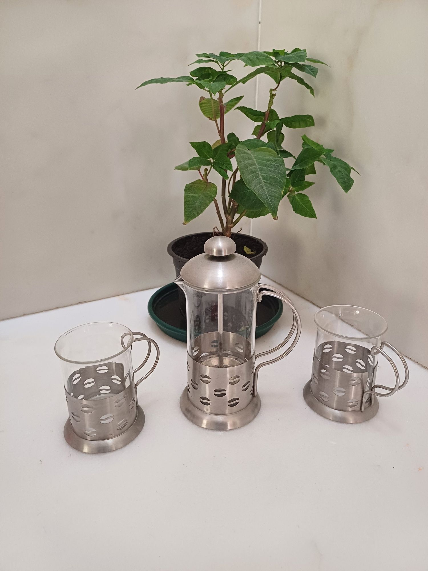 Natal - Máquina de café artesanal e chávenas