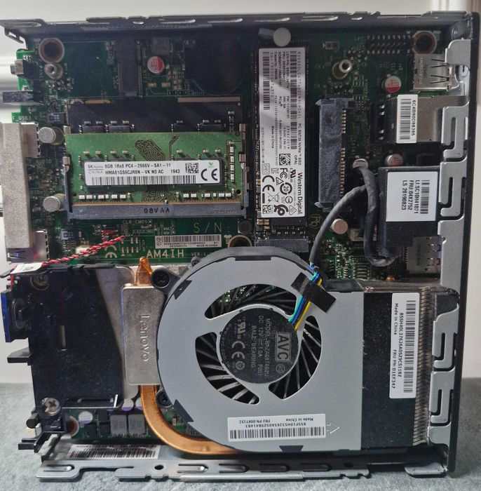 Lenovo M715q Thinkcentre DDR4 16 GB R5 pro 2400GE W11 PRO