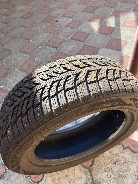 Продам зимові шини 205/55 R16