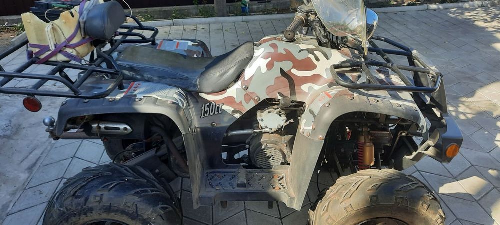 Квадроцикл новий, майже не користувалися