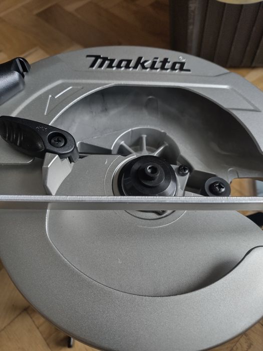 Piła Pilarka tarczowa MAKITA HS7611 NOWA 1600W 230V 190/30mm