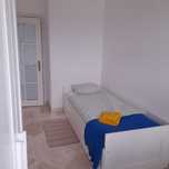 Apartament com 1 quarto disponível, com boa localização nas Olaias.
