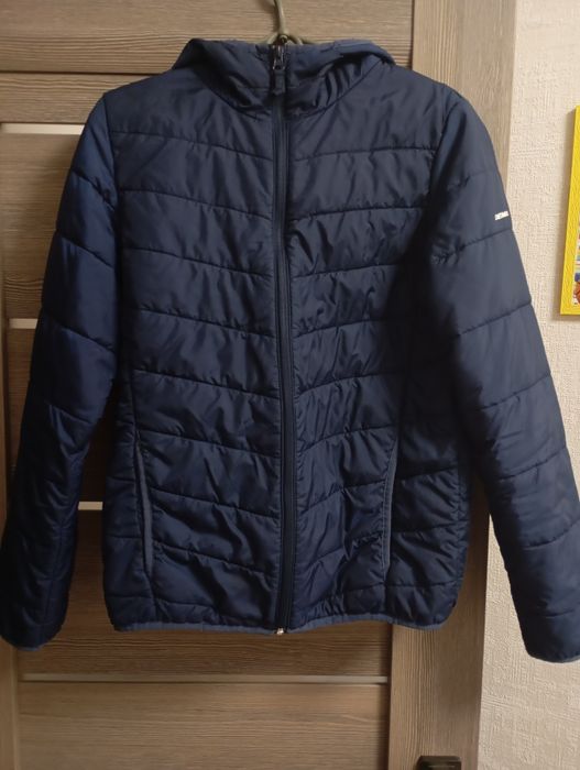 Куртка осіння жіноча