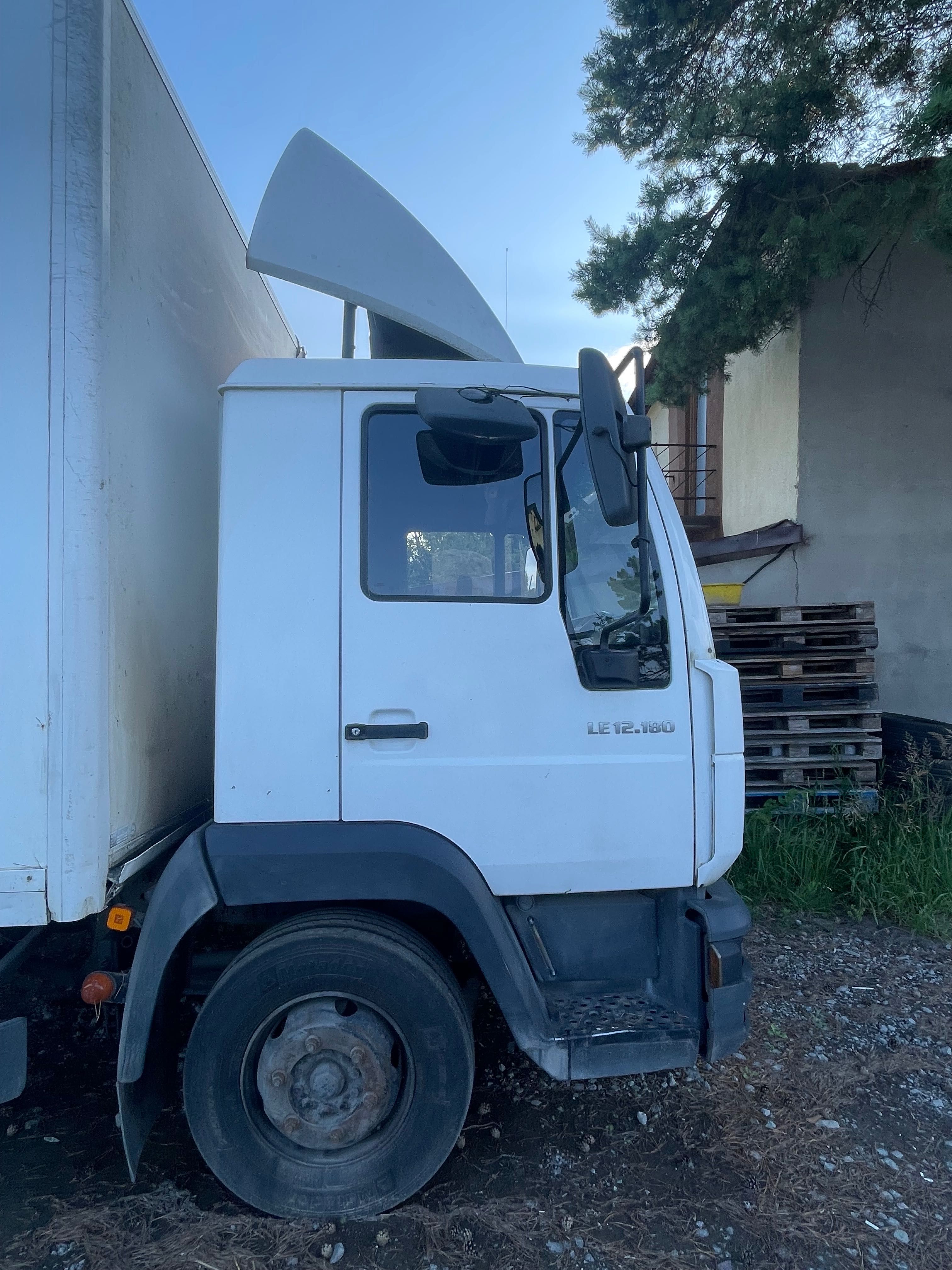 MAN LE 12.180  2005r