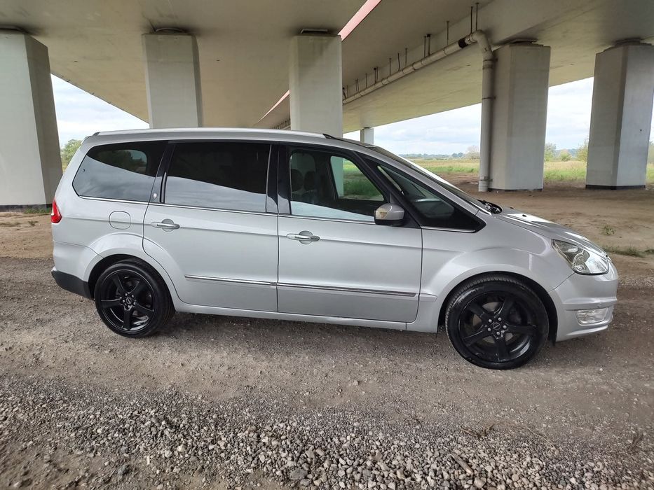 Ford Galaxy 2.0 .