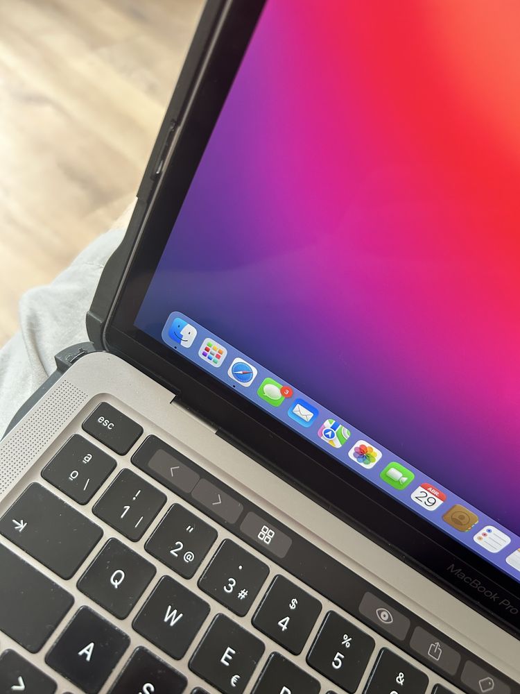 Macbook Pro 13” M1 2022
