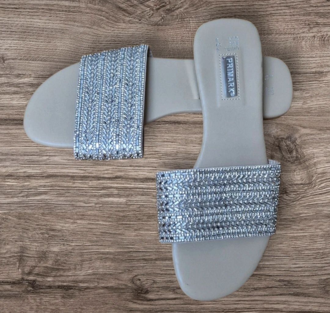 Chinelas Senhora Primark Tam 39