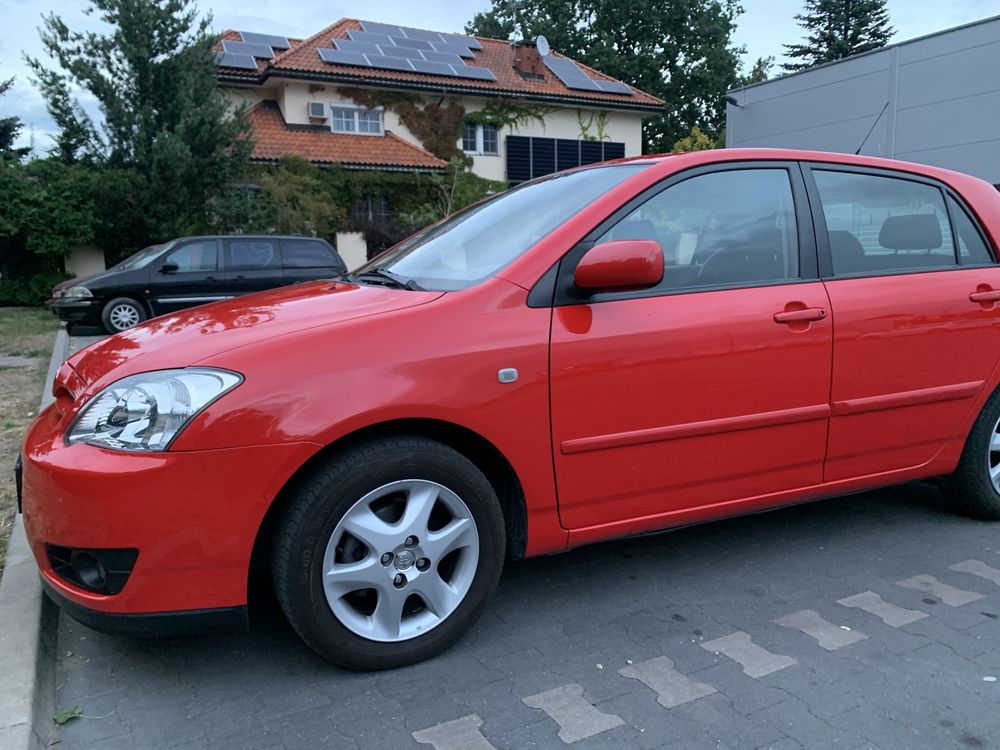 Toyota Corolla E12, 1.6 VVTi, 95 tys km, bogato wyposażona