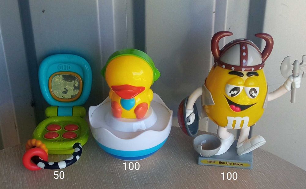 Детские игрушки от 3 месяцев до 2-х лет.