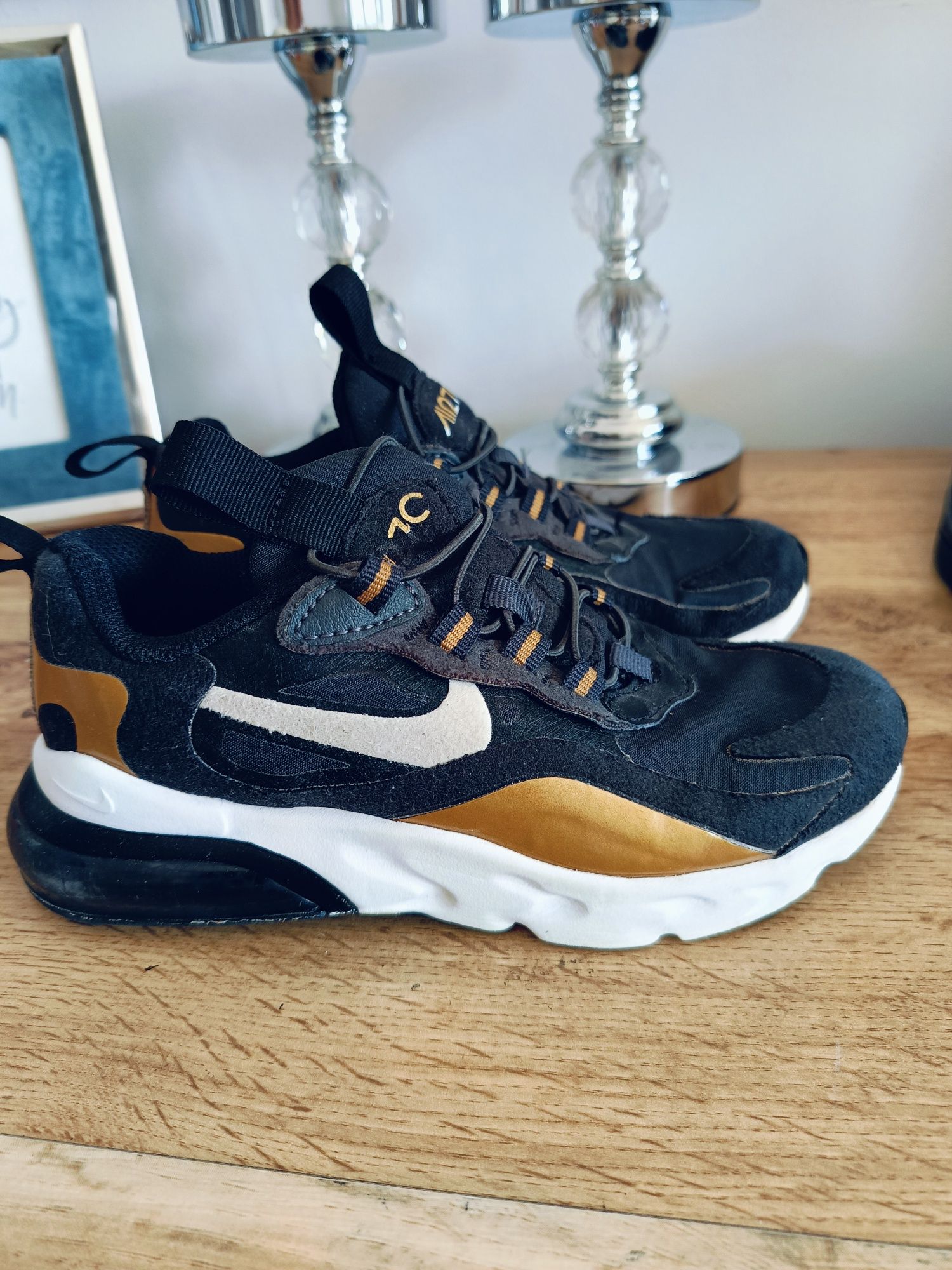 Buty Nike air max 270 złote 30