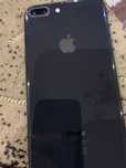 Продам iPhone 8+